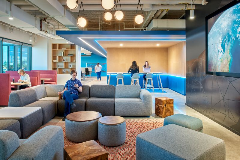 Multiuse office space
