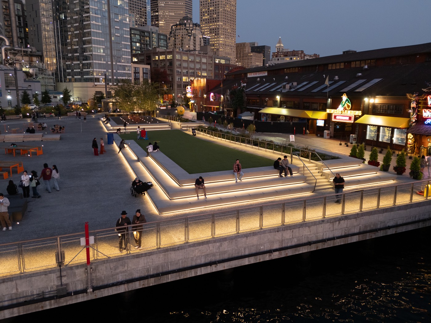 LED Lighting at Pier 58 Waterfront Steps