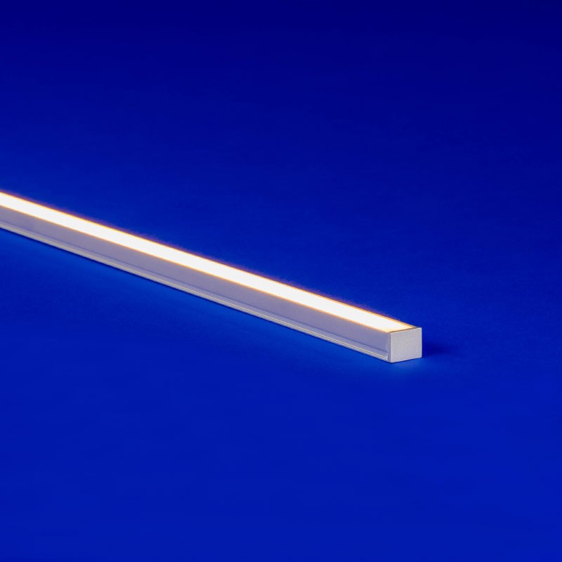 ATOM-FLAT (01) is a Micro 5 LED fixture with sleek flat profile.  