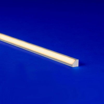 TILT-FLAT (01) is a Micro 5 LED light fixture with sleek flat 45&#176; angled lens 