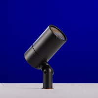 VOYA MR16 side-mount retrofit fixture, Declare-listed, CRI 90 with FWC amber, 15 to 120 degree beam control