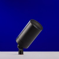 VOYA end mount 3.0-inch GU10 retrofit outdoor accent light, 120VAC line voltage, powder-coated aluminum, wet-rated