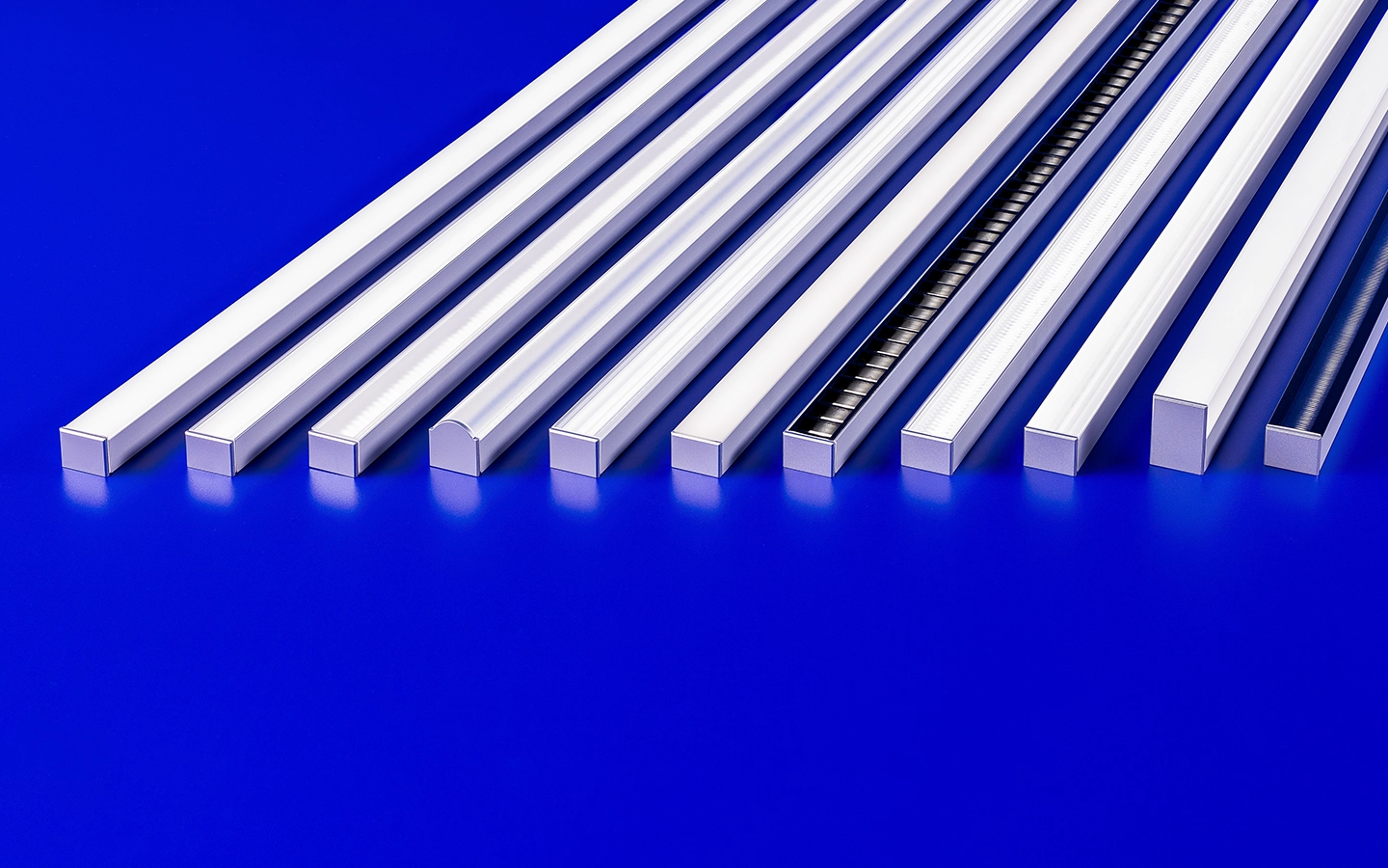 Q-School Online | VERS Linear LED Fixtures